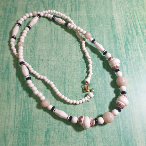 Vintage White Beaded Necklace Boho Island Beach Tribal Core 40" Length Gift - Picture 1 of 5